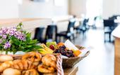 Туры в отель Hwest Hotel Hall