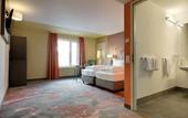 Туры в отель Hwest Hotel Hall