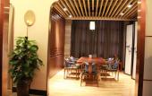 Туры в отель Celebrity Deyang Hotel