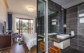 Туры в отель Leading Men Hotel