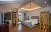 Туры в отель Leading Men Hotel