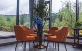 Туры в отель Leading Men Hotel