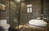Туры в отель Leading Men Hotel