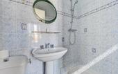 Туры в отель Hotel Robespierre