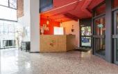 Туры в отель YOUNG Learning Hotel
