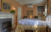 Туры в отель Francis Malbone House Inn