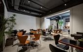 Туры в отель The Moment Hotel