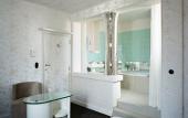 Туры в отель Latroupe Hotel Le Berger.