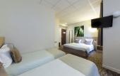 Туры в отель Hotel Chagnot