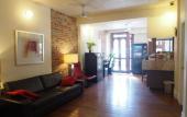 Туры в отель Newtown Cozy Stays