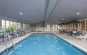 Туры в отель HomeTowne Studios by Red Roof East Lansing - Okemos