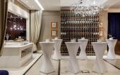 Туры в отель Чехофф Кьюрио Коллекшн Бай Хилтон / Chekhoff Hotel Moscow Curio Collection By Hilton