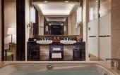 Туры в отель Palm Springs Hotel Chengdu Vignette Collection