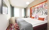 Туры в отель Motel L Alvsjo