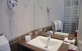 Туры в отель BRIT HOTEL Confort Le Revest Sainte Maxime