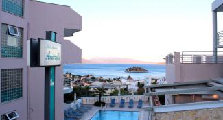 Amaryllis Hotel Apartments  3*