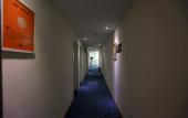 Туры в отель 7Days Inn (Chengdu Sichuan Normal University Chenglong Campus Jingji Harbor)