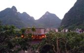 Туры в отель Yangshuo Molan Mountain Residence Ancient Architecture Cultural Homestay (Yulong River Scenic Area)