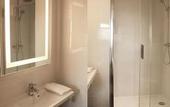 Туры в отель Best Western La Porte des Chateaux