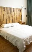 Туры в отель Chengdu Sonderia Hostel&Bar-Lazybones
