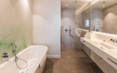 Туры в отель Van der Valk Hotel Tilburg