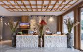 Туры в отель Yunya Interational Hotel(Kuanzhai  Xiangzi Jinli)