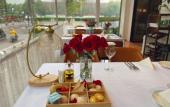 Туры в отель O.Live Social (Guilin Elephant Trunk Hill Two Rivers and Four Lakes Store)