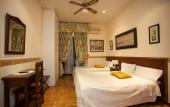 Туры в отель Hostal Armesto