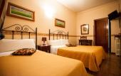 Туры в отель Hostal Armesto