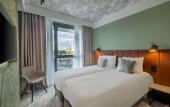 Туры в отель Kyriad Lyon Ouest - Limonest