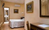 Туры в отель Hostal Oriente