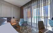 Туры в отель Land's End Boutique Hotel
