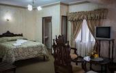 Туры в отель Hostal Sucre