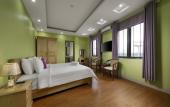 Туры в отель Golden Lotus Airport Hotel
