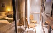Туры в отель Stay Here Suites