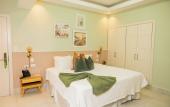 Туры в отель Stay Here Suites