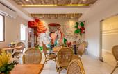 Туры в отель Stay Here Suites