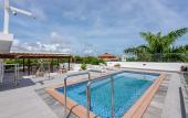 Туры в отель Stay Here Suites