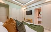Туры в отель Stay Here Suites