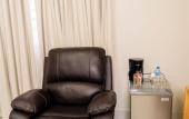 Туры в отель Stay Here Suites