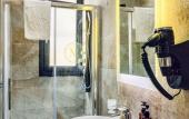 Туры в отель The Mike Hotel