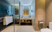 Туры в отель Park inn by Radisson Hotel(Gaolan Port  Zhuhai )