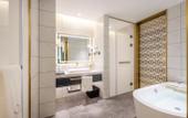 Туры в отель Xana Deluxe Hotel (Rizhao Station Kuishan Sports Center)