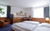 Туры в отель Strudlhof Hotel & Palais