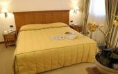Туры в отель Hotel Excelsior Magenta