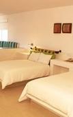 Туры в отель Seven Crown Express & Suites by Kavia