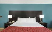 Туры в отель Days Inn by Wyndham Raleigh Midtown