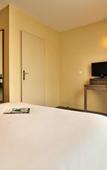 Туры в отель Zenitude Hotel - Residences Magny les Hameaux
