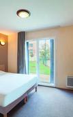 Туры в отель Zenitude Hotel - Residences Magny les Hameaux