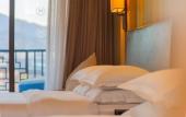 Туры в отель Sheraton Grand Hangzhou Wetland Park Resort